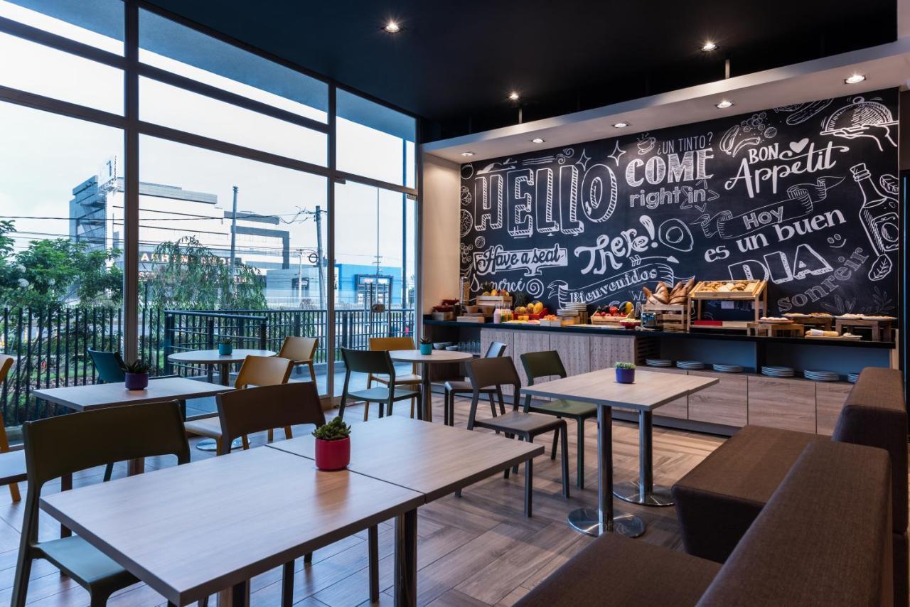 Hotel Ibis Chía Extérieur photo