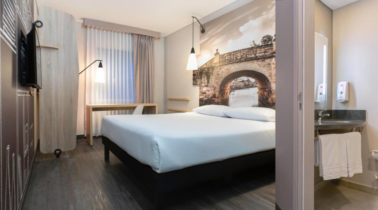 Hotel Ibis Chía Extérieur photo